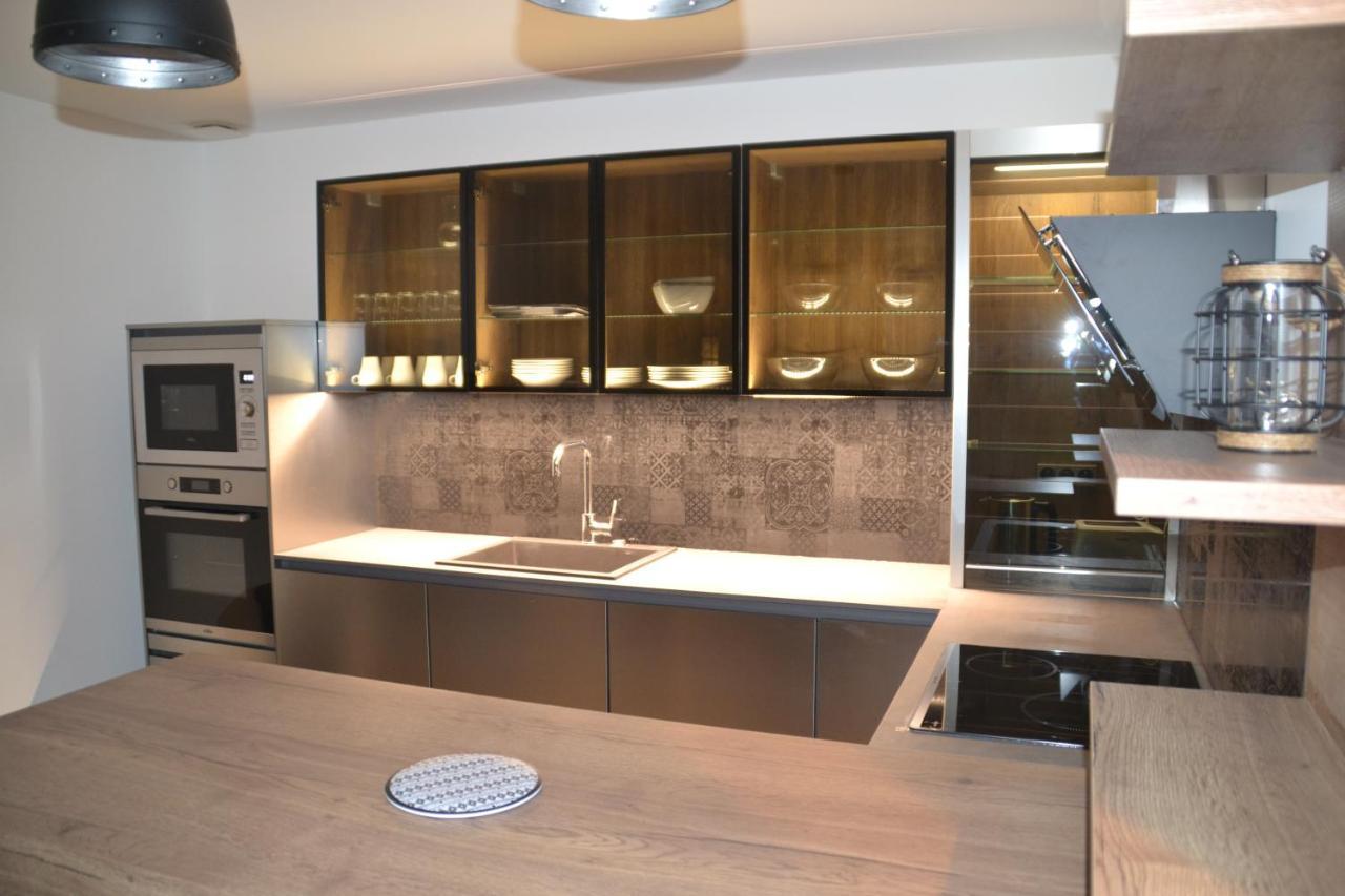 Appartement Triplex de luxe 110 m2 hyper centre jacuzzi à Dinan Extérieur photo
