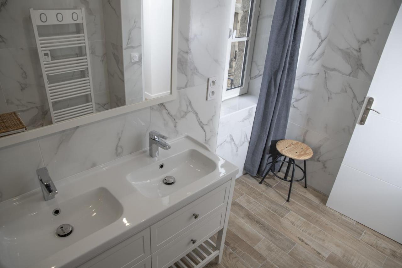 Appartement Triplex de luxe 110 m2 hyper centre jacuzzi à Dinan Extérieur photo