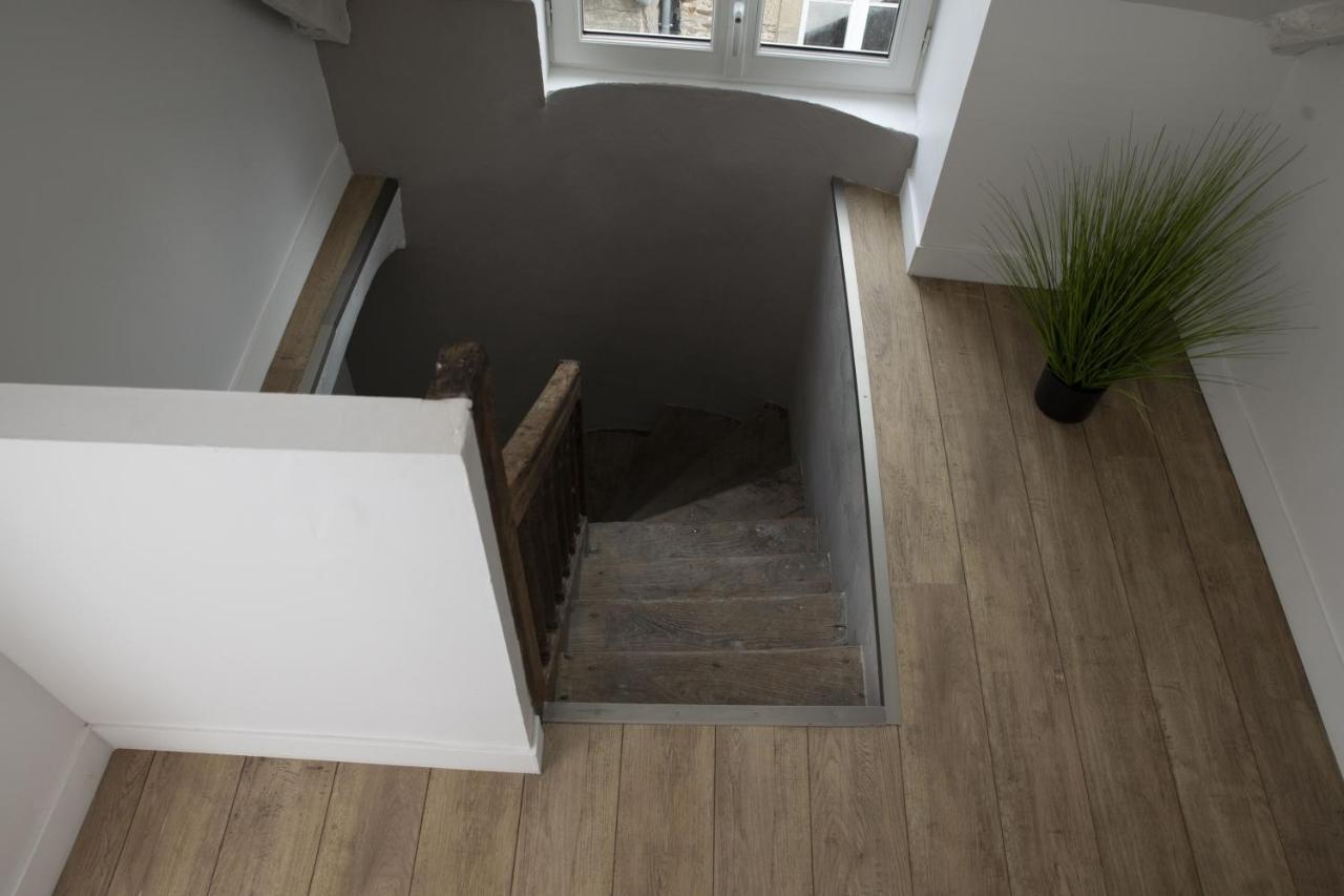 Appartement Triplex de luxe 110 m2 hyper centre jacuzzi à Dinan Extérieur photo
